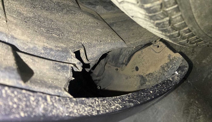 2015 Maruti Swift VXI, Petrol, Manual, 46,436 km, Left fender - Lining loose