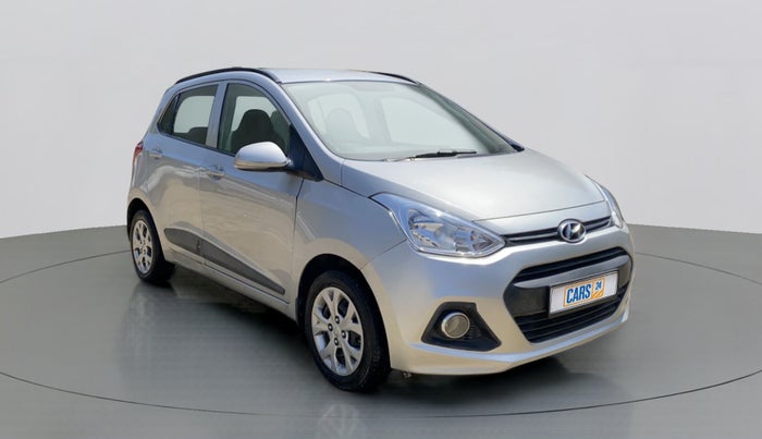 2015 Hyundai Grand i10 SPORTZ 1.2 KAPPA VTVT, Petrol, Manual, 30,152 km, Right Front Diagonal