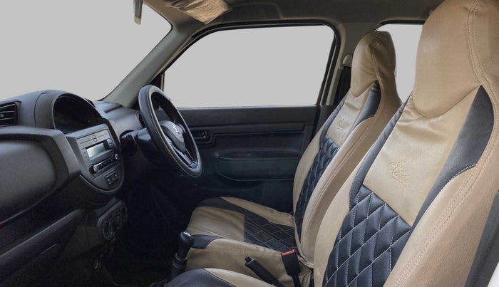 2020 Maruti S PRESSO VXI, Petrol, Manual, 18,954 km, Right Side Front Door Cabin