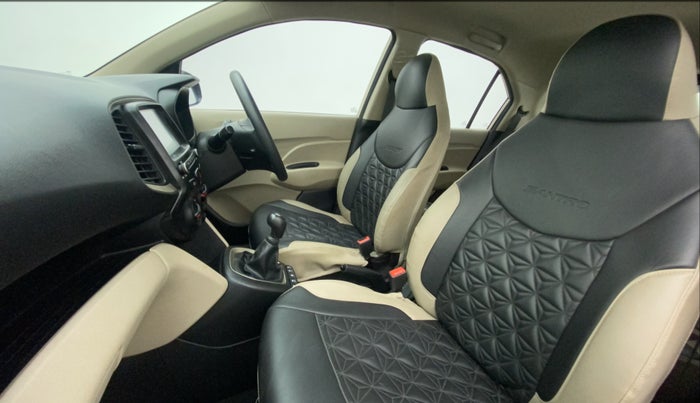 2019 Hyundai NEW SANTRO ASTA MT, Petrol, Manual, 16,702 km, Right Side Front Door Cabin