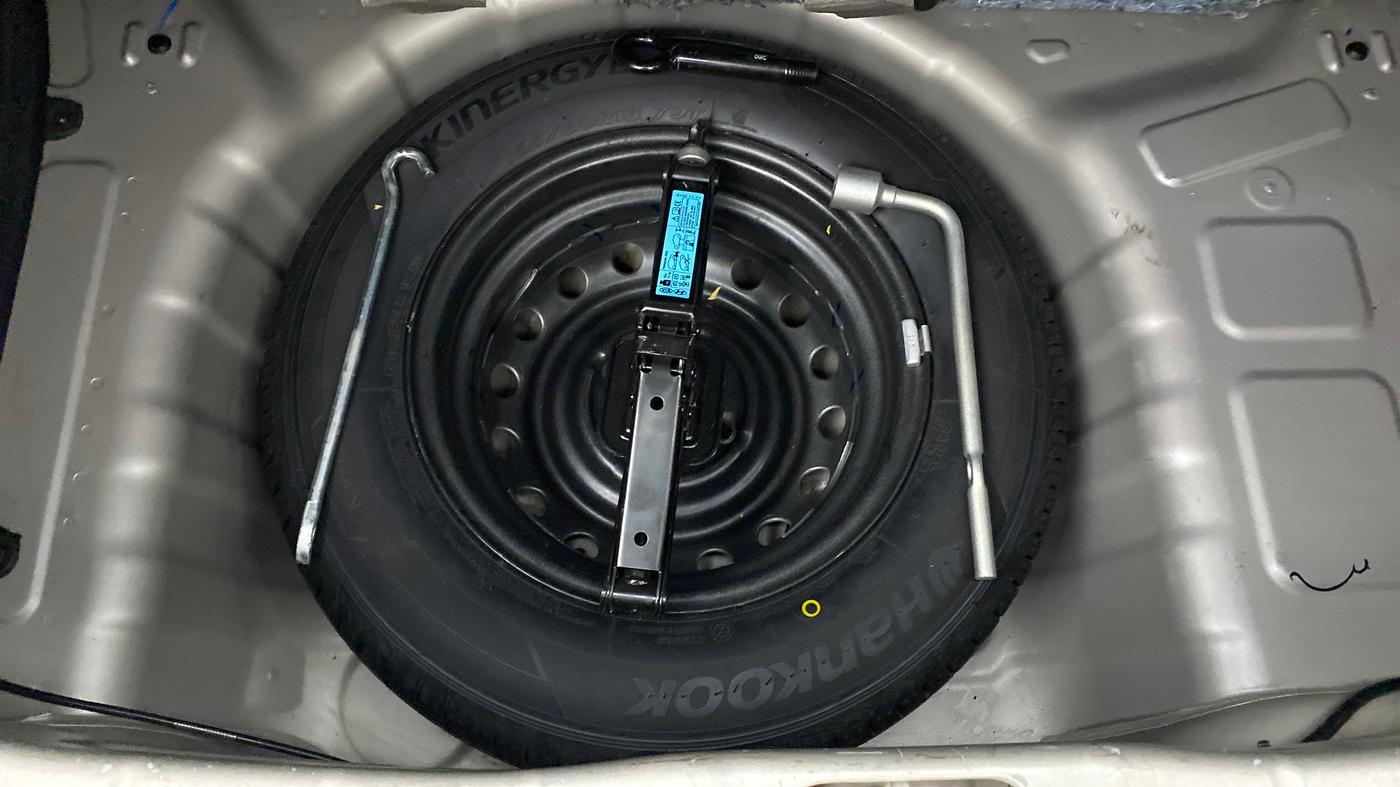 2019 Hyundai NEW SANTRO ASTA MT, Petrol, Manual, 16,702 km, Spare Tyre
