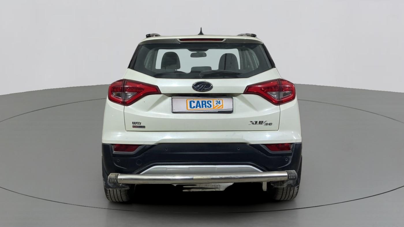 2019 Mahindra XUV300 W8 1.5 DIESEL AMT, Diesel, Automatic, 4,227 km, Back/Rear