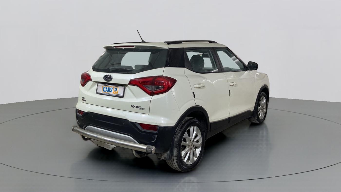 2019 Mahindra XUV300 W8 1.5 DIESEL AMT, Diesel, Automatic, 4,227 km, Right Back Diagonal