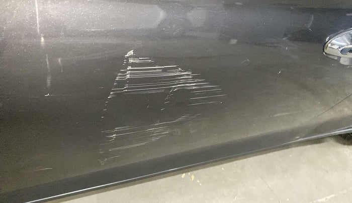 2019 Honda Amaze 1.2L I-VTEC S, Petrol, Manual, 83,208 km, Front passenger door - Slightly dented