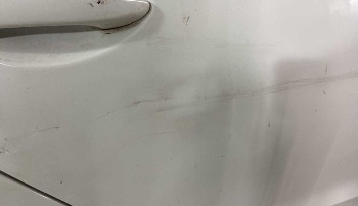 2018 Hyundai Elite i20 ASTA 1.2, Petrol, Manual, 20,590 km, Right rear door - Minor scratches