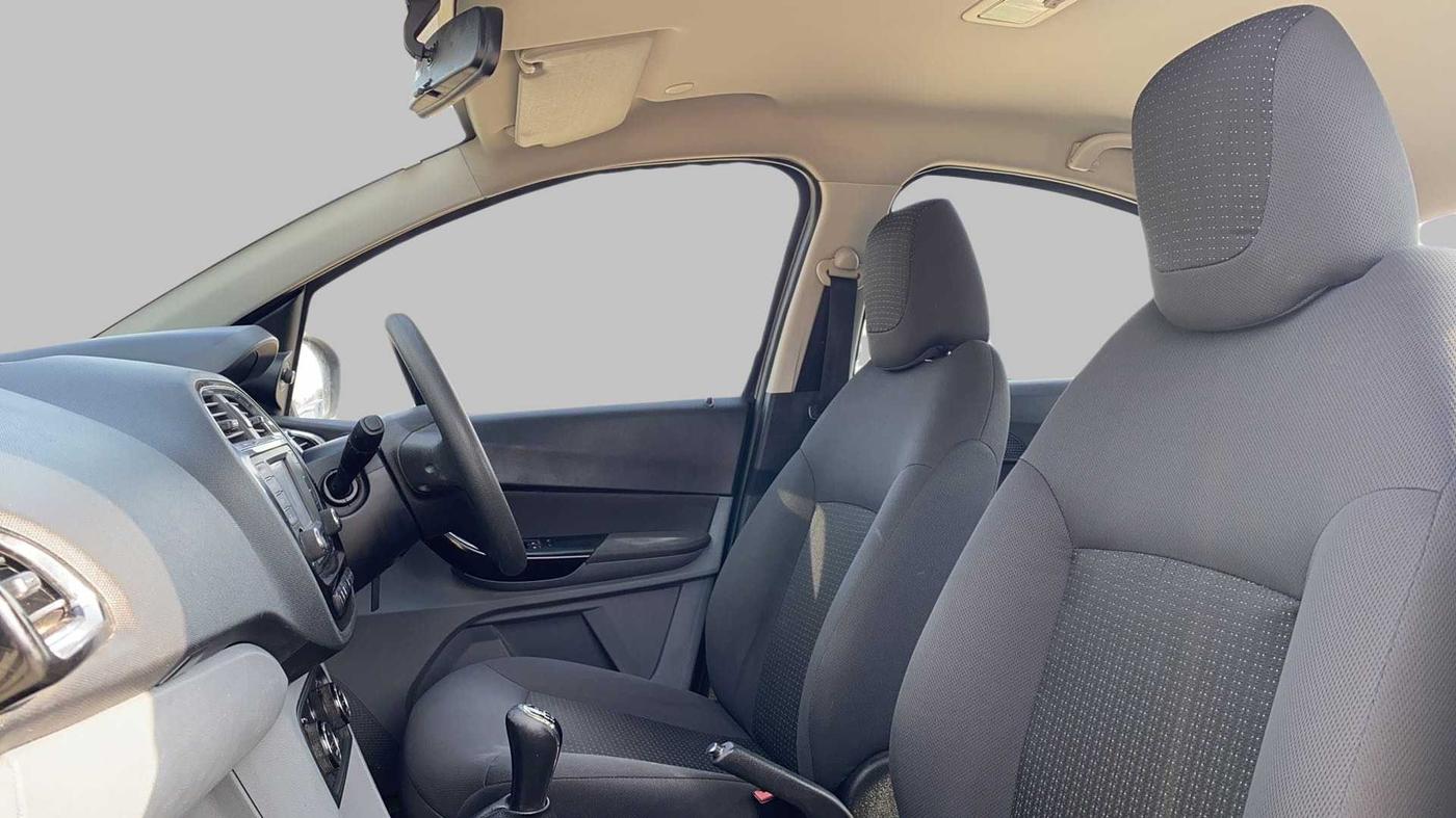 2017 Tata TIGOR XZ (O) PETROL, Petrol, Manual, 68,339 km, Right Side Front Door Cabin