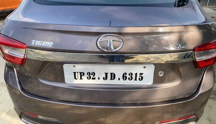 2017 Tata TIGOR XZ (O) PETROL, Petrol, Manual, 68,339 km, Dicky (Boot door) - Minor scratches