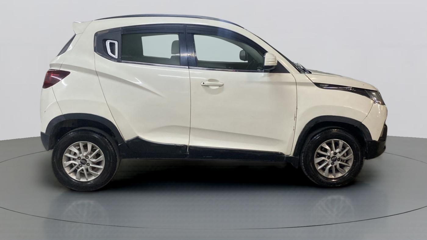 2016 Mahindra Kuv100 K8 D 6 STR, Diesel, Manual, 67,974 km, Right Side View