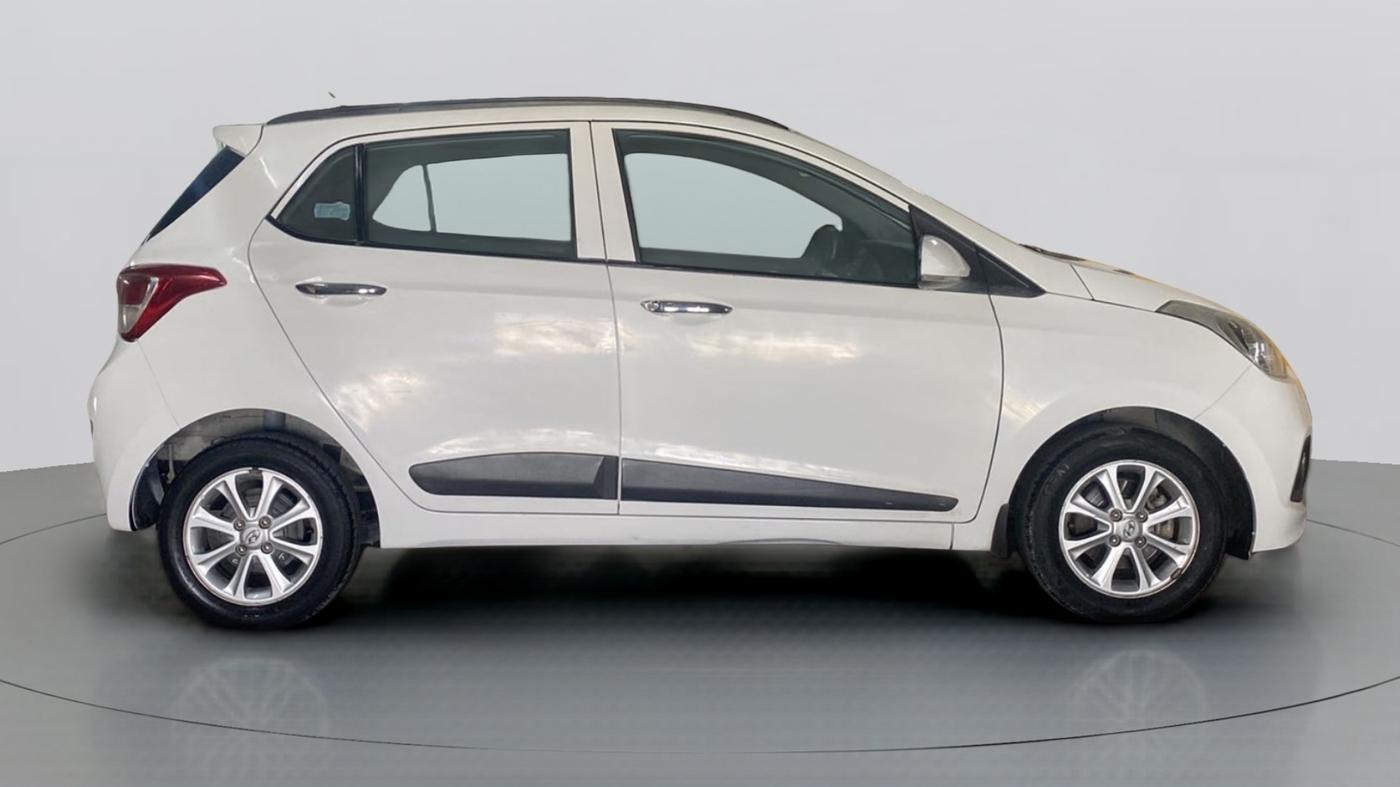 2016 Hyundai Grand i10 ASTA AT 1.2 KAPPA VTVT, Petrol, Automatic, 72,842 km, Right Side