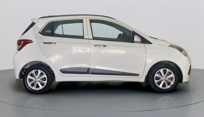 2016 Hyundai Grand i10 ASTA AT 1.2 KAPPA VTVT, Petrol, Automatic, 72,842 km, Right Side