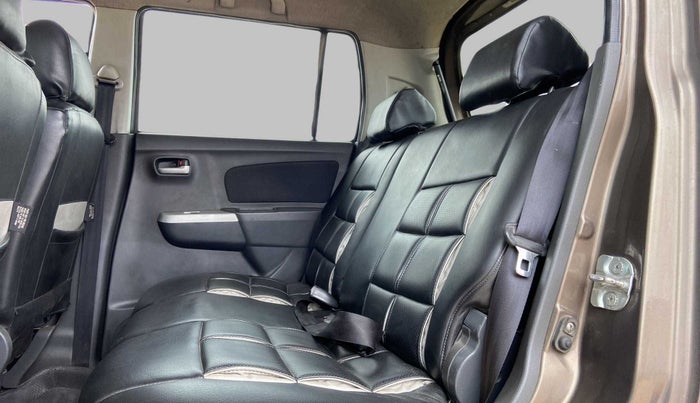 2012 Maruti Wagon R 1.0 VXI, Petrol, Manual, 93,454 km, Right Side Rear Door Cabin