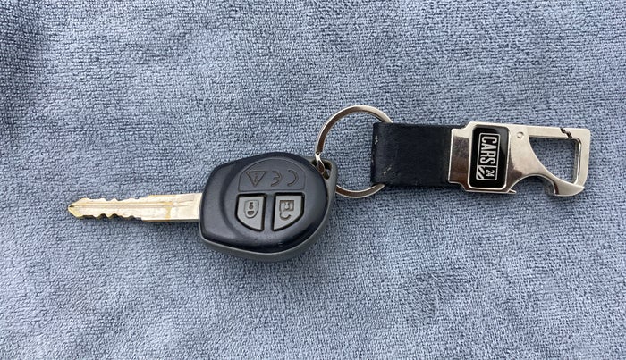 2018 Maruti Swift VXI D, Petrol, Manual, 58,072 km, Key Close-up