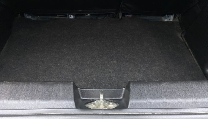 2019 Maruti Baleno ZETA DIESEL 1.3, Diesel, Manual, 85,888 km, Boot Inside