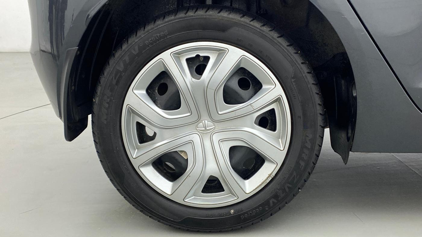 2021 Tata ALTROZ XM PLUS PETROL, Petrol, Manual, 11,953 km, Right Rear Wheel