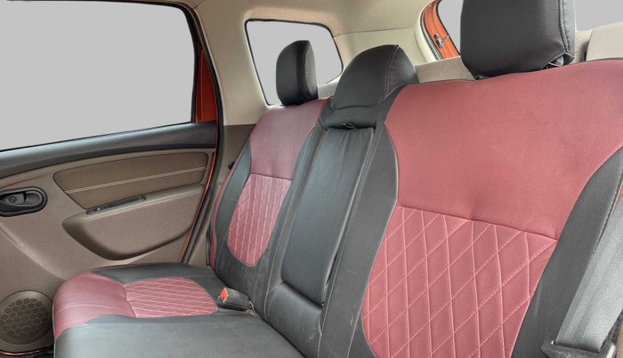 2017 Renault Duster RXL PETROL 104, Petrol, Manual, 36,922 km, Right Side Rear Door Cabin