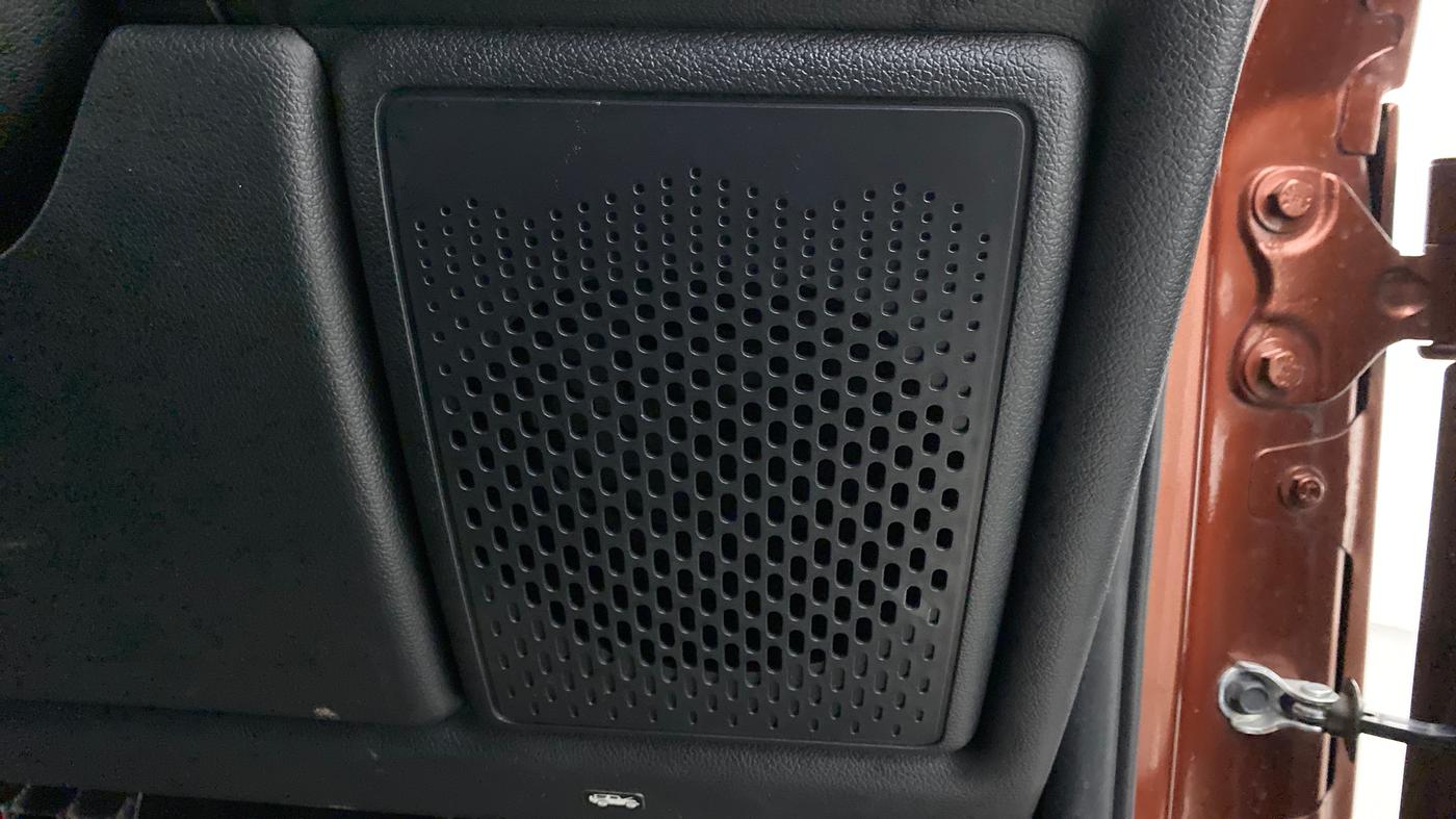 2022 Mahindra Thar LX HT PETROL 4WD MT, Petrol, Manual, 6,721 km, Speaker