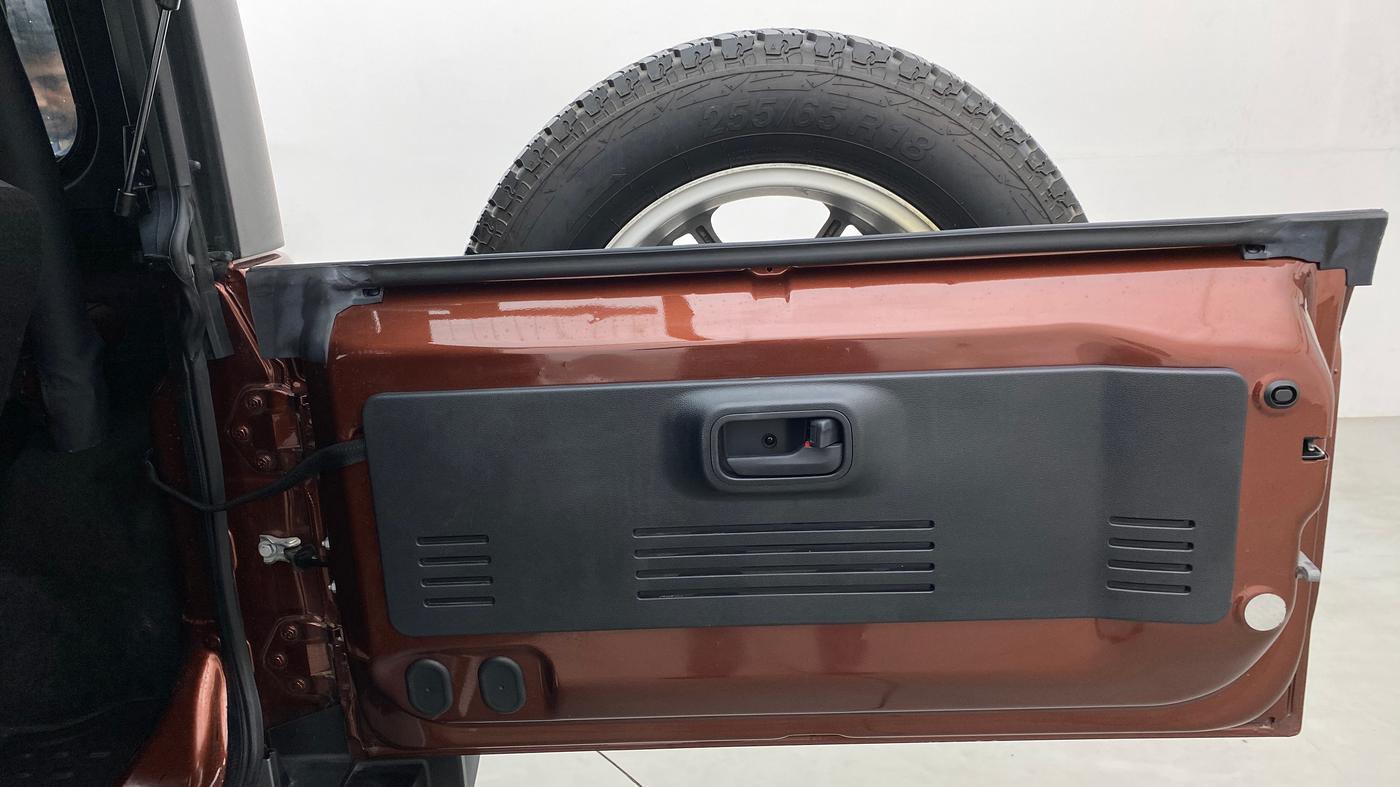 2022 Mahindra Thar LX HT PETROL 4WD MT, Petrol, Manual, 6,721 km, Boot Door Open