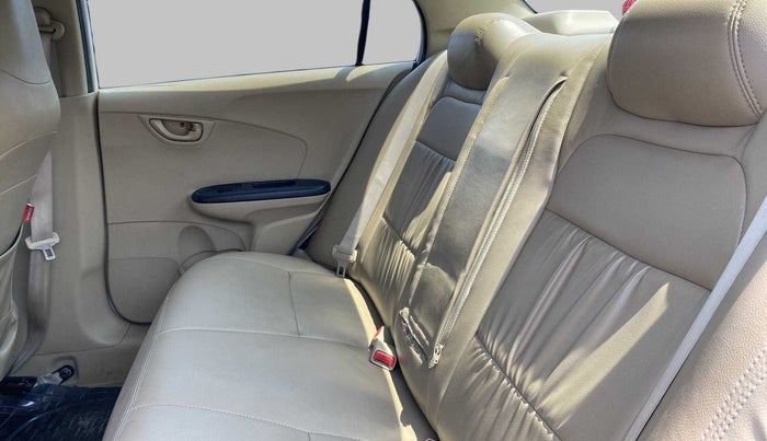 2015 Honda Amaze 1.2L I-VTEC S, Petrol, Manual, 66,444 km, Right Side Rear Door Cabin