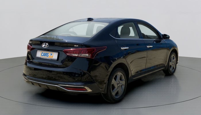 2021 Hyundai Verna SX 1.5 CRDI, Diesel, Manual, 30,447 km, Right Back Diagonal