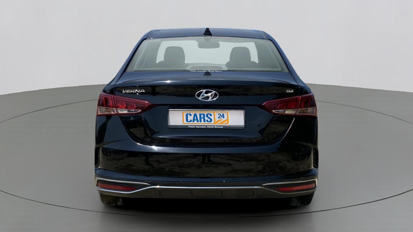 2021 Hyundai Verna SX 1.5 CRDI, Diesel, Manual, 30,447 km, Back/Rear