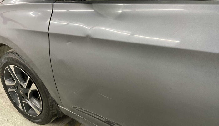 2019 Tata Tiago XZ PLUS PETROL, Petrol, Manual, 53,263 km, Front passenger door - Minor scratches