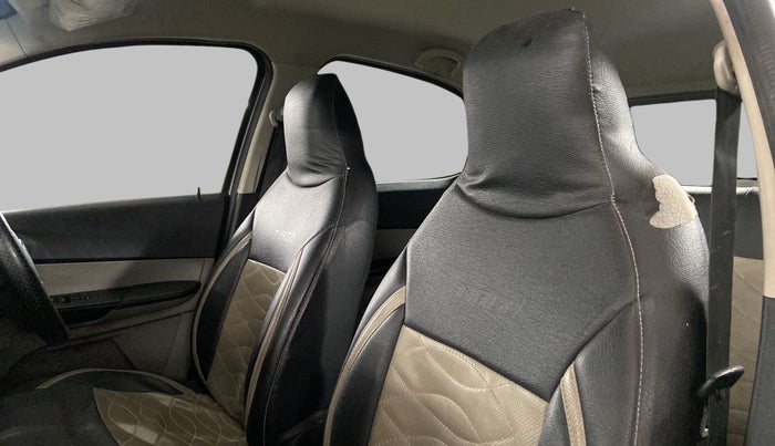 2019 Tata Tiago XZ PLUS PETROL, Petrol, Manual, 53,263 km, Right Side Front Door Cabin