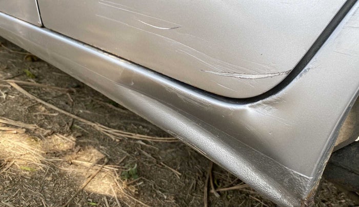 2012 Honda Brio V MT, Petrol, Manual, 62,278 km, Left running board - Slightly dented