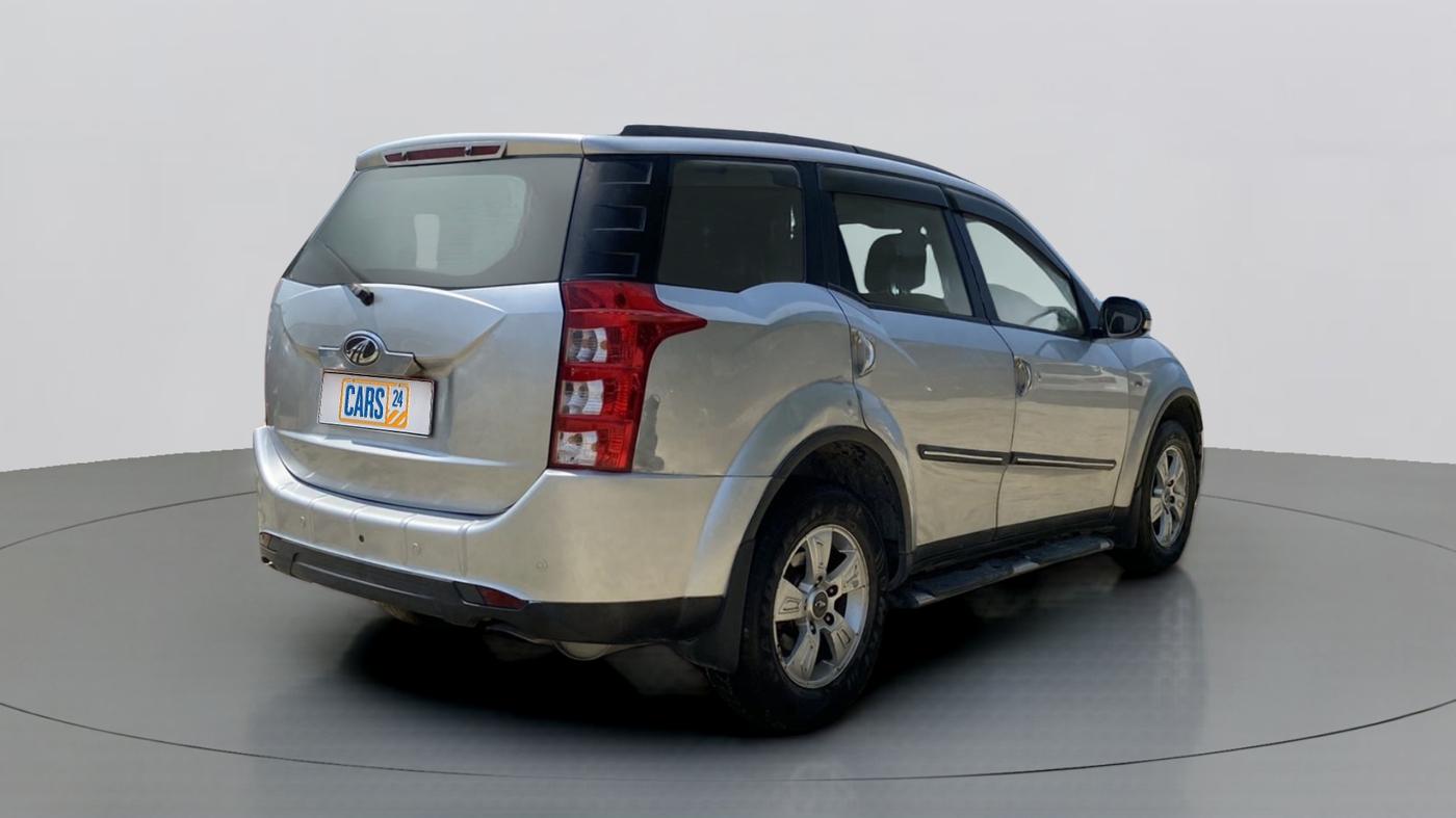 2014 Mahindra XUV500 W8, Diesel, Manual, 86,014 km, Right Back Diagonal