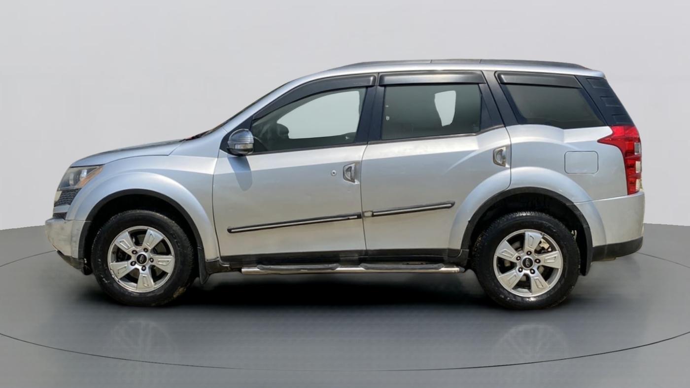 2014 Mahindra XUV500 W8, Diesel, Manual, 86,014 km, Left Side