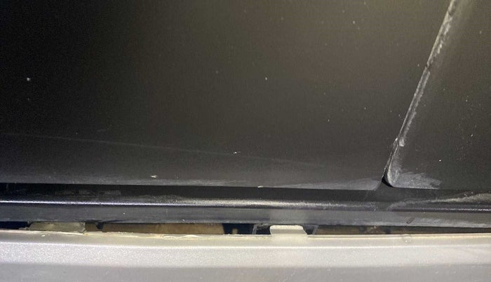 2020 Maruti S Cross SIGMA 1.5, Petrol, Manual, 16,029 km, Left running board - Cladding has minor damage