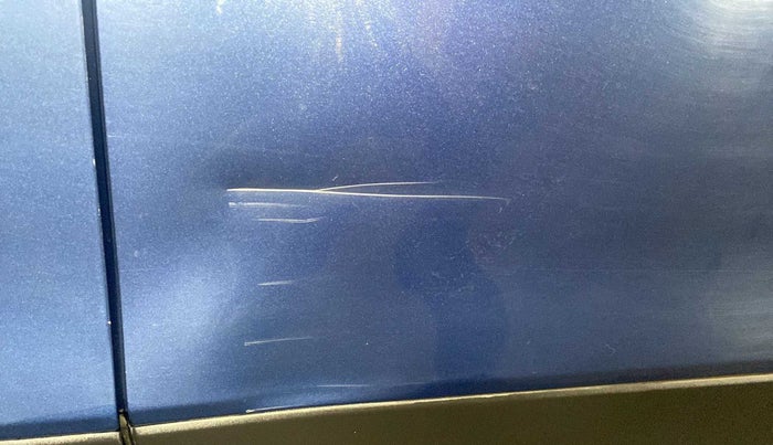 2020 Maruti S Cross SIGMA 1.5, Petrol, Manual, 16,029 km, Rear left door - Minor scratches