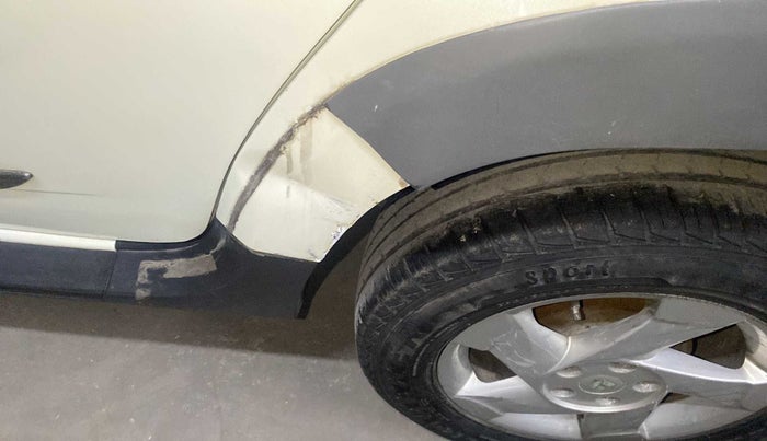 2015 Renault Duster 85 PS RXL OPT, Diesel, Manual, 43,255 km, Left quarter panel - Slightly dented