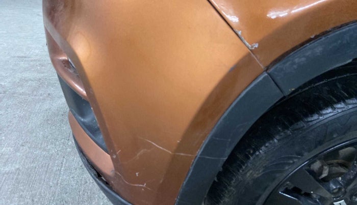 2018 Maruti Vitara Brezza ZDI PLUS AT DUAL TONE, Diesel, Automatic, 67,062 km, Front bumper - Minor scratches