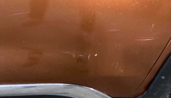 2018 Maruti Vitara Brezza ZDI PLUS AT DUAL TONE, Diesel, Automatic, 67,062 km, Driver-side door - Minor scratches