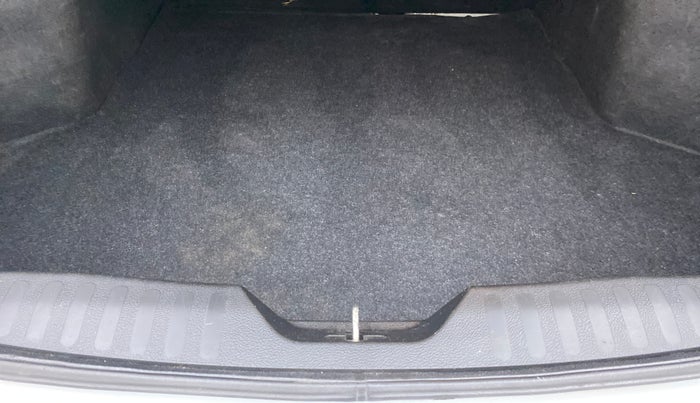 2018 Maruti Ciaz ALPHA 1.5 SHVS PETROL, Petrol, Manual, 65,929 km, Boot Inside