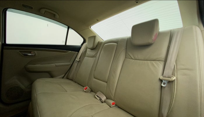 2018 Maruti Ciaz ALPHA 1.5 SHVS PETROL, Petrol, Manual, 65,929 km, Right Side Rear Door Cabin