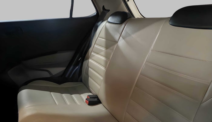 2018 Hyundai Grand i10 MAGNA 1.2 KAPPA VTVT, Petrol, Manual, 39,109 km, Right Side Rear Door Cabin