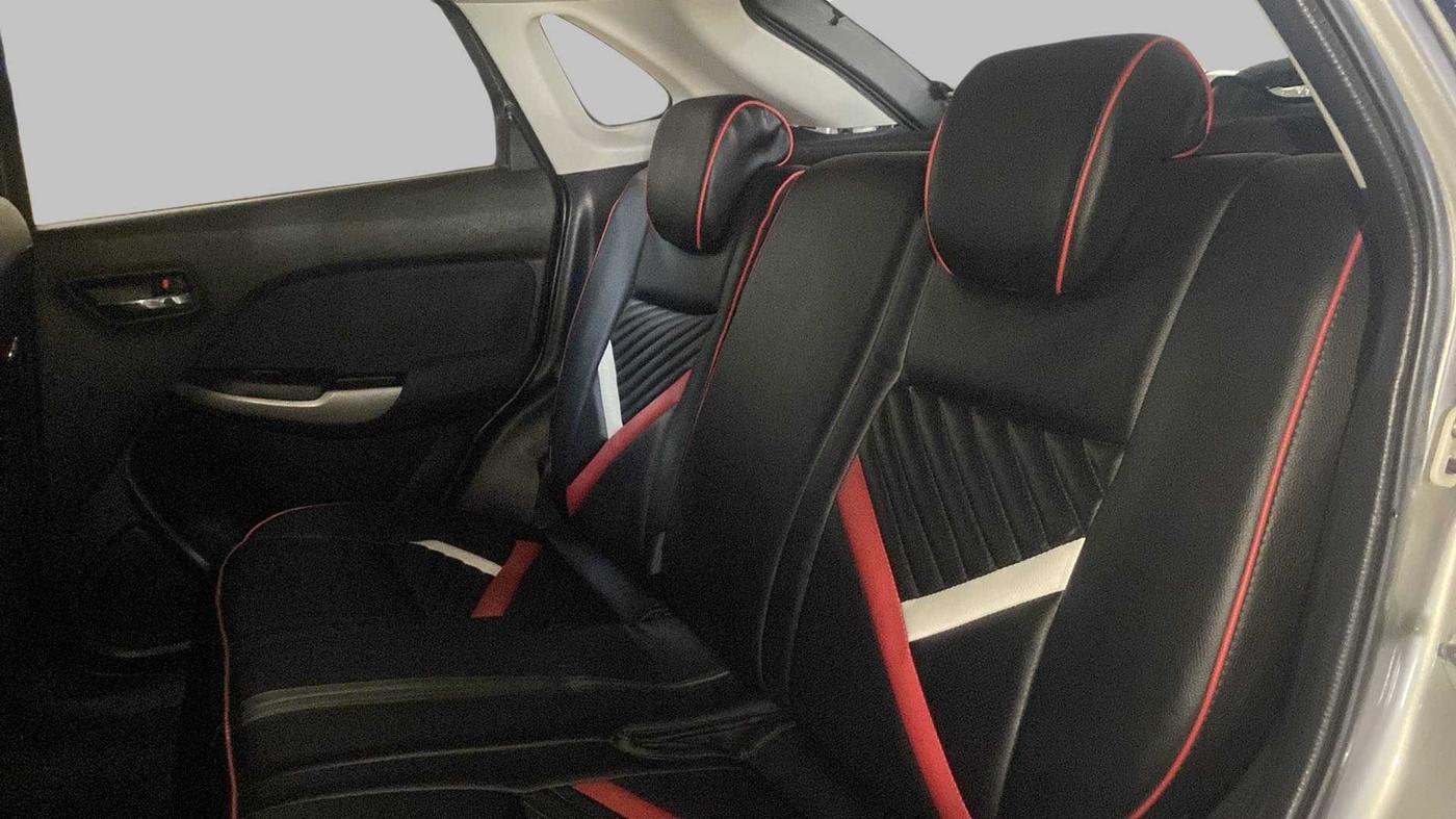 2019 Maruti Baleno DELTA PETROL 1.2, Petrol, Manual, 43,476 km, Right Side Rear Door Cabin