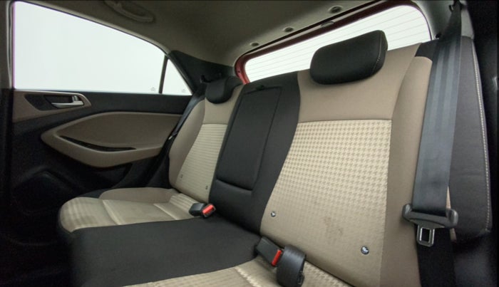 2020 Hyundai Elite i20 ASTA (O) CVT, Petrol, Automatic, 32,184 km, Right Side Rear Door Cabin