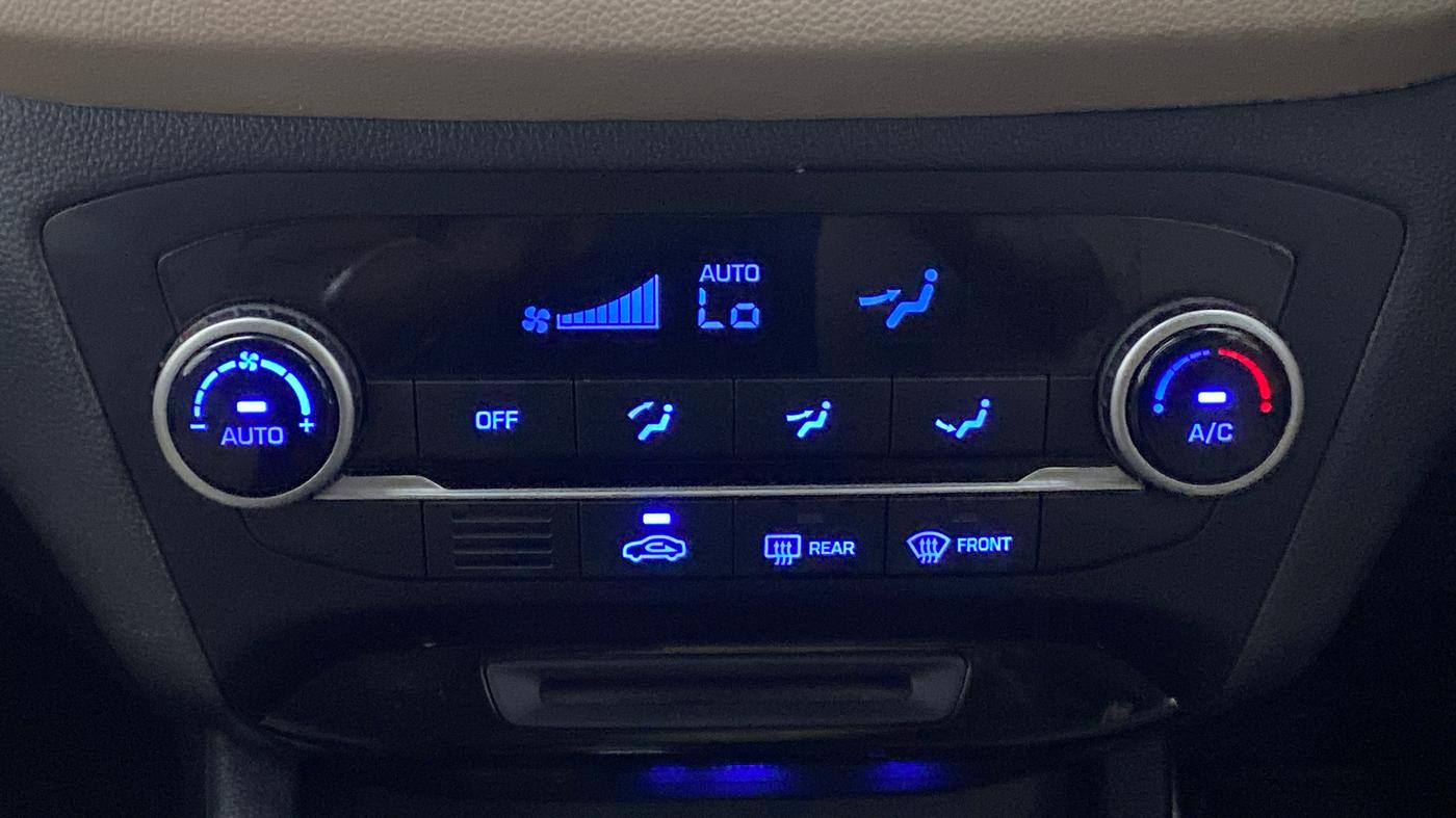 2020 Hyundai Elite i20 ASTA (O) CVT, Petrol, Automatic, 32,184 km, Automatic Climate Control