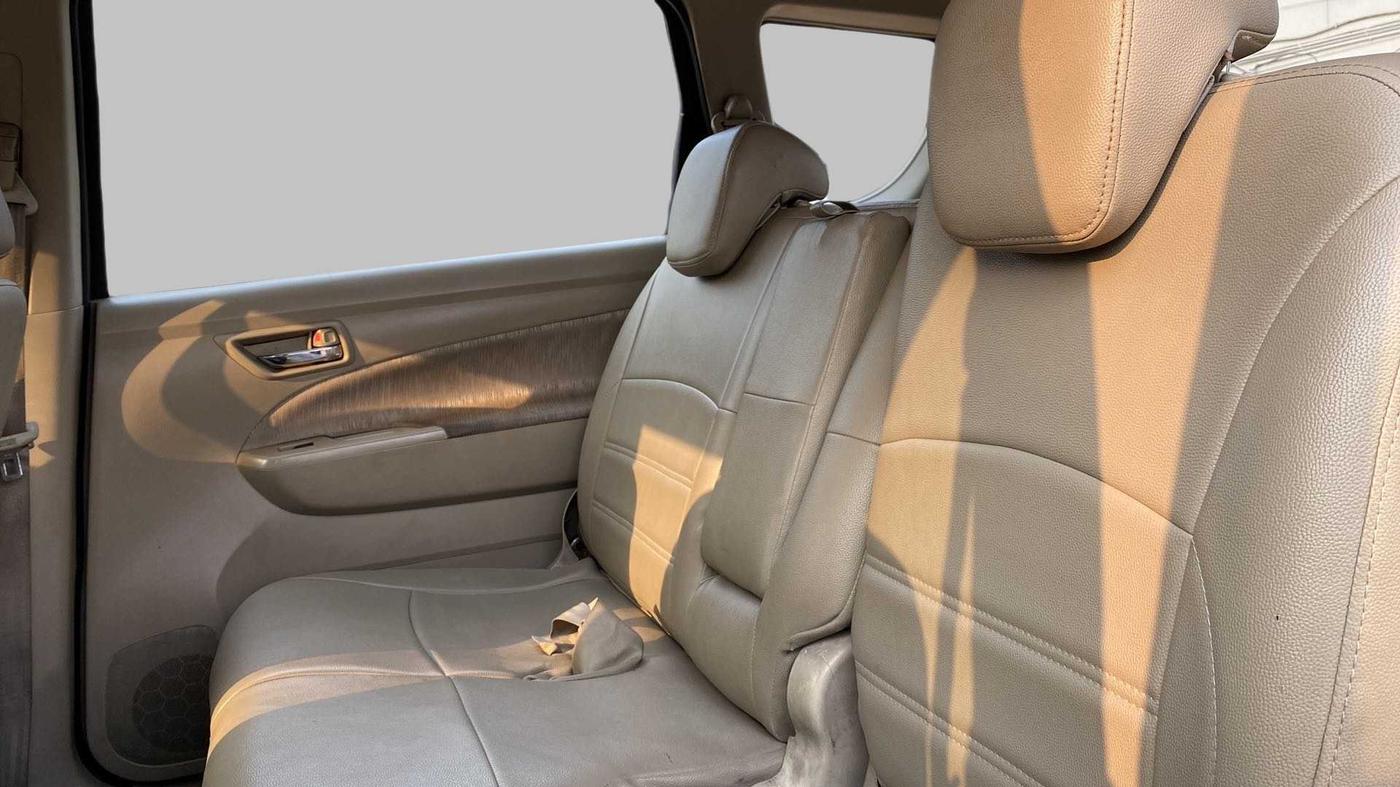 2014 Maruti Ertiga VXI, Petrol, Manual, 44,492 km, Right Side Rear Door Cabin