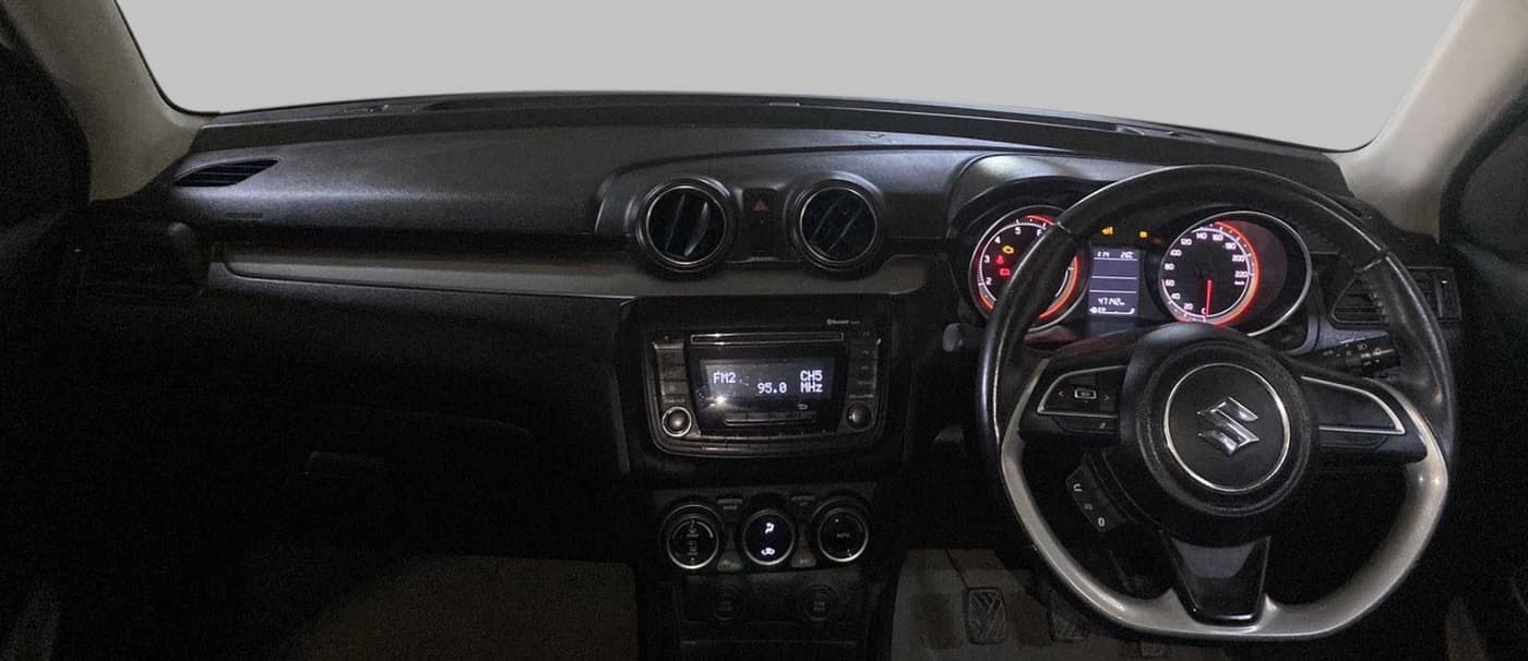 2018 Maruti Swift ZXI, Petrol, Manual, 47,142 km, Dashboard