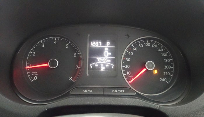 2019 Volkswagen Vento HIGHLINE PLUS 1.2 AT, Petrol, Automatic, 72,482 km, Odometer Image