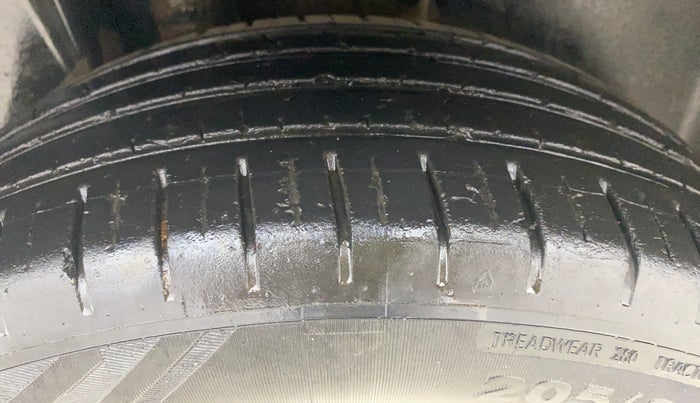 2021 Volkswagen TAIGUN HIGHLINE 1.0 TSI MT, Petrol, Manual, 42,890 km, Right Rear Tyre Tread