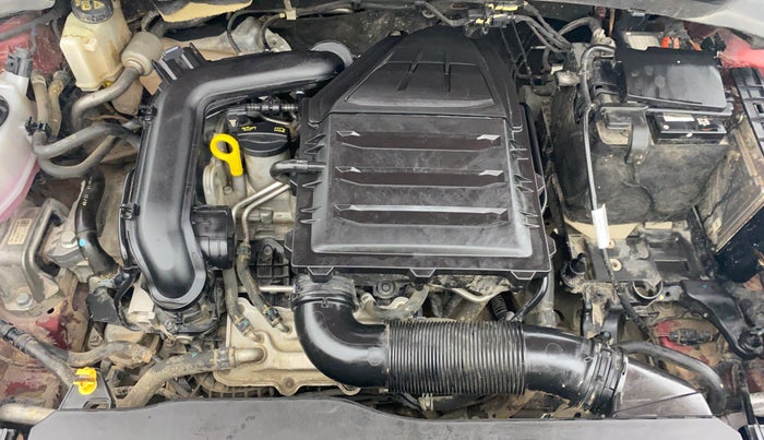 2021 Volkswagen TAIGUN HIGHLINE 1.0 TSI MT, Petrol, Manual, 42,890 km, Engine View