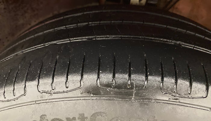 2019 Volkswagen Polo COMFORTLINE  CUP EDITION, Petrol, Manual, 95,158 km, Left Front Tyre Tread
