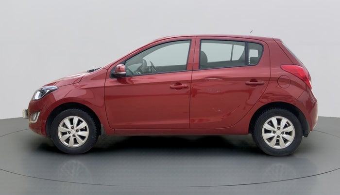 2013 Hyundai i20 SPORTZ 1.4 AT, Petrol, Automatic, 25,704 km, Left Side
