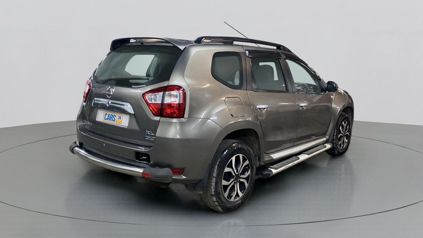 2016 Nissan Terrano XL (D), Diesel, Manual, 29,893 km, Right Back Diagonal