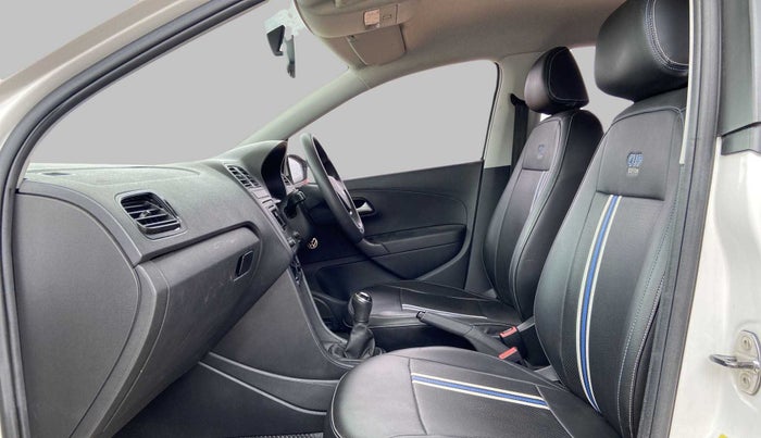 2019 Volkswagen Polo CUP EDITION PETROL, Petrol, Manual, 36,231 km, Right Side Front Door Cabin