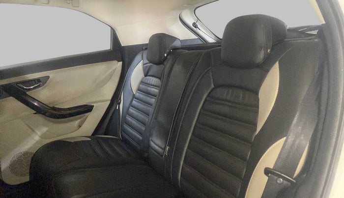 2021 Tata NEXON XZA PLUS (O) PETROL DUAL TONE, Petrol, Automatic, 24,218 km, Right Side Rear Door Cabin